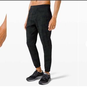 Lululemon Surge Jogger *29" Heritage 365 Camo Black Multi size medium